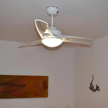 Pueblo De Fornells. Tramuntana, 37 2º * Fornells (Menorca)